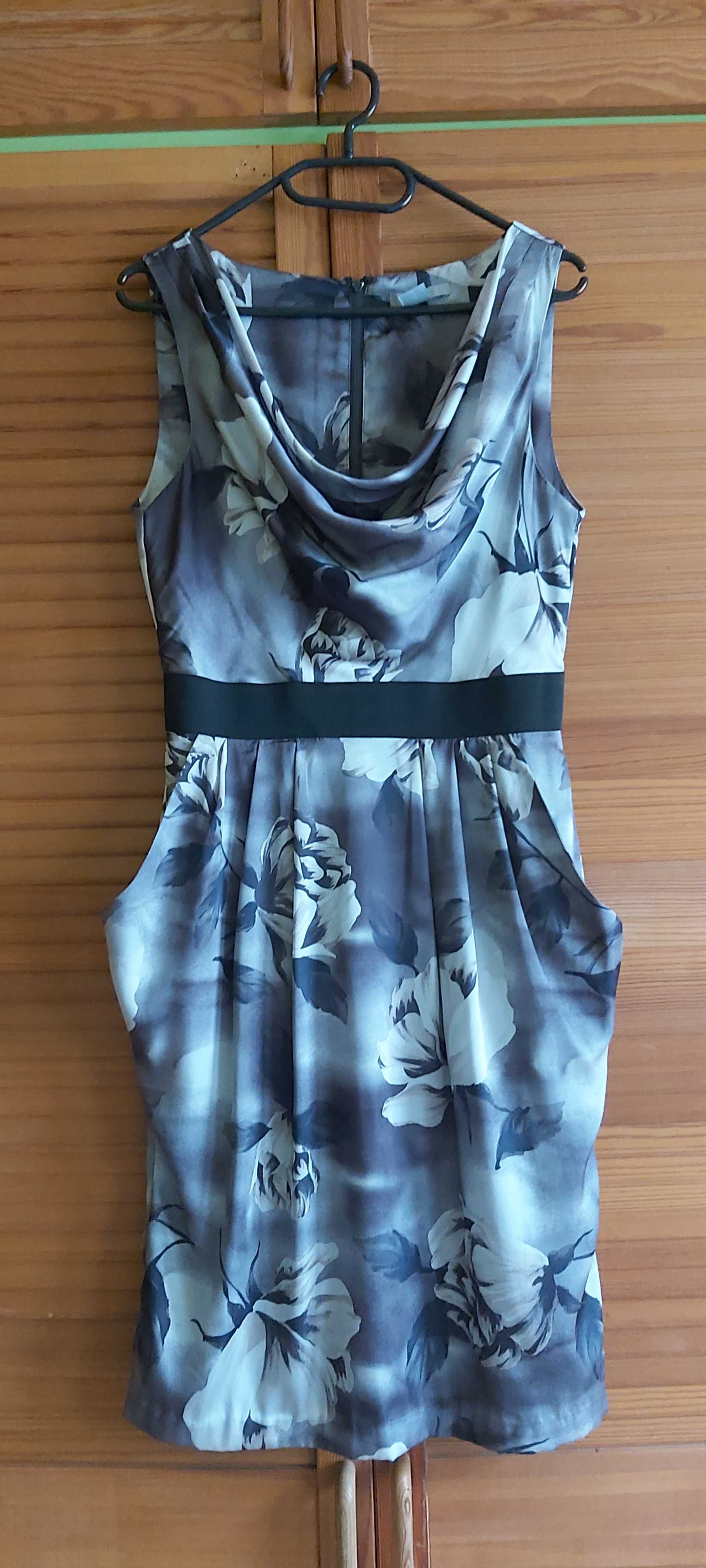 Rochie elegantă model floral H&M