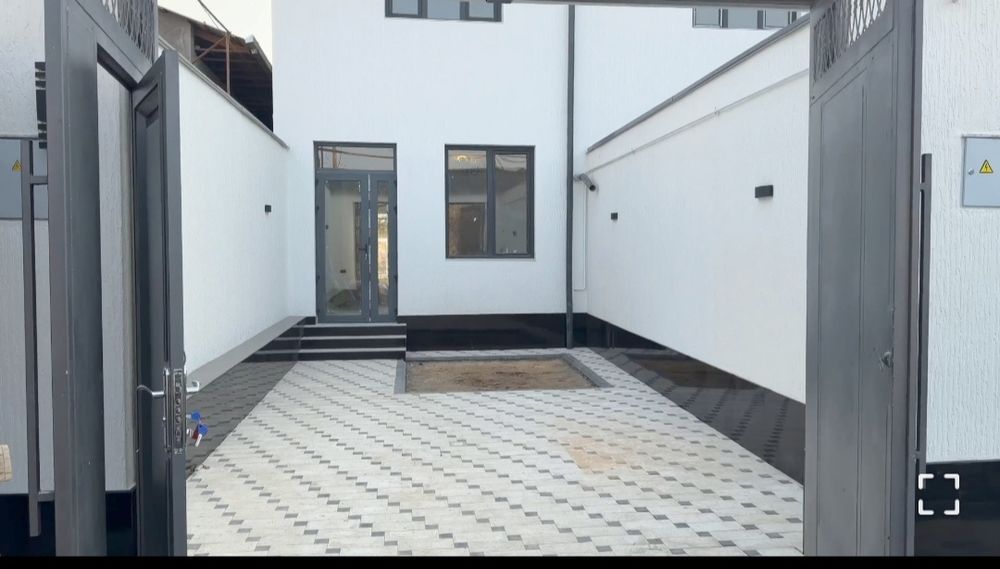 Участка сотилади