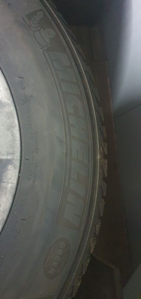 Гуми с джанти за МЛ Мерцедес