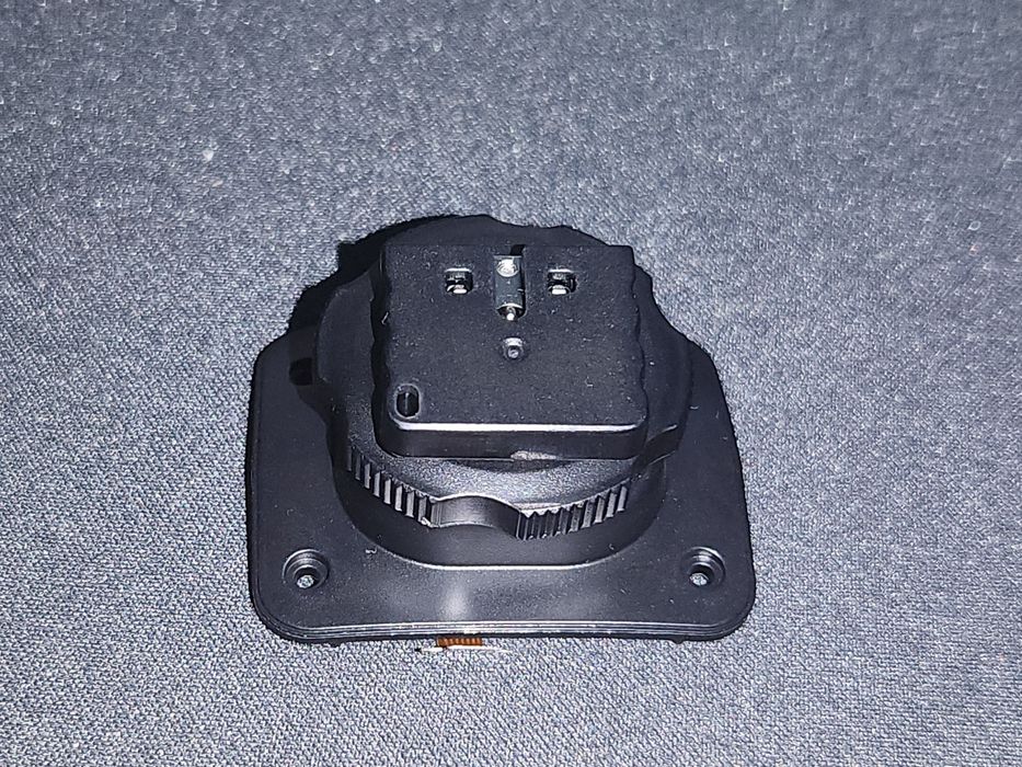 метално краче-обувка Hot Shoe за светкавица Godox V860II sony
