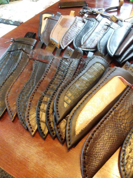 Кания за нож от естествена кожа