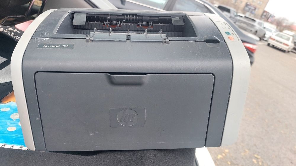 Принтер HP в рабочем состоянии