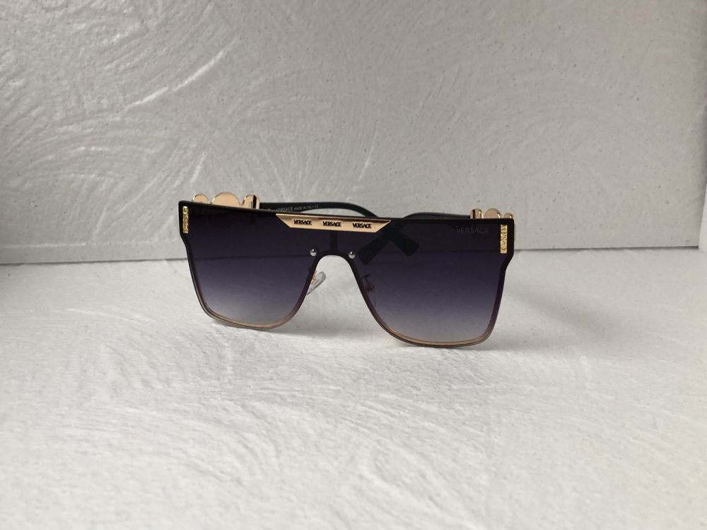 Versace Дамски слънчеви очила маска 3 цвята кафяви черни сини VE 2290