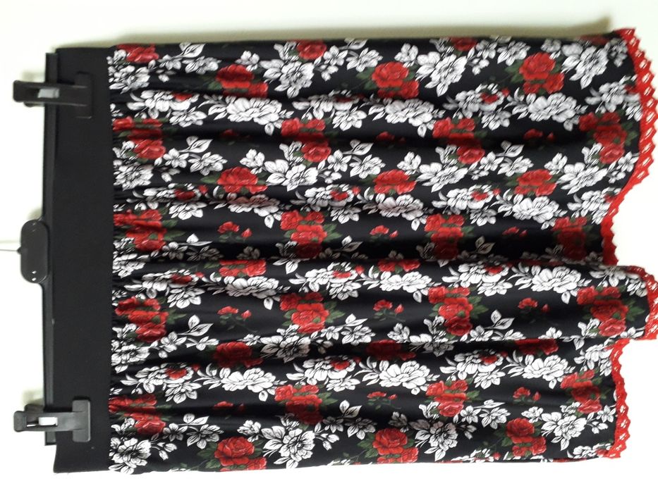 Fusta handmade nouă