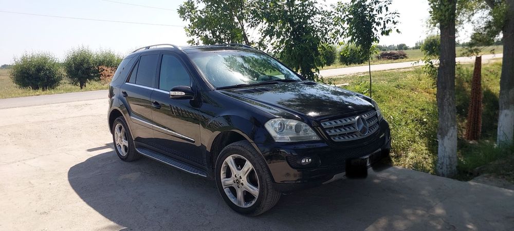 Срочно мерседес ML350 сотилади
