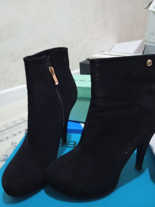 Полусапожка 39размер