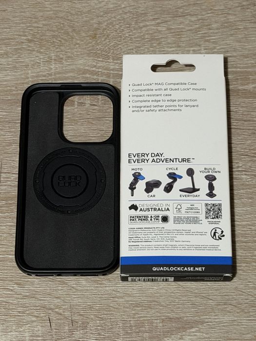 Carcasa Quad Lock MAG Case iPhone 15 Pro ca noua