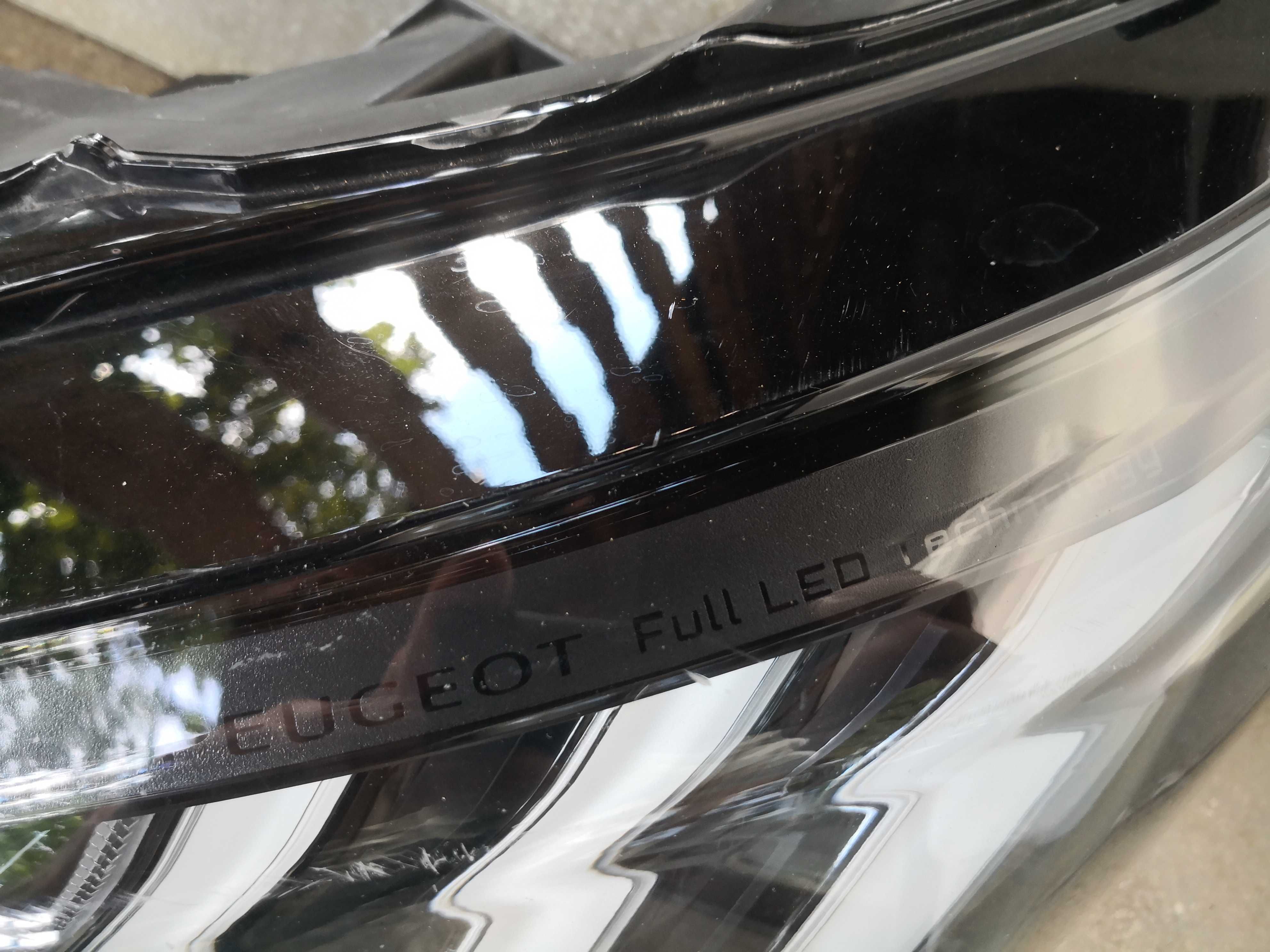 Фар Пежо 208 LED ляв/Фар Peugeot 208 FULL LED/Фар пежо 208
