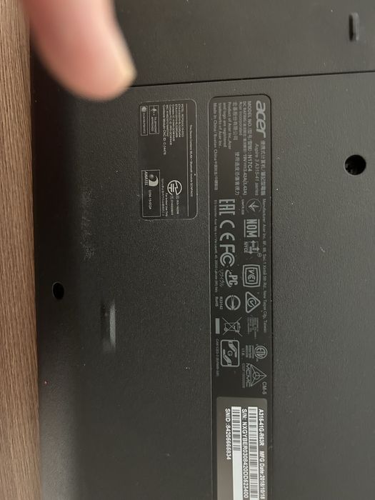 Ноутбук асер на продажу