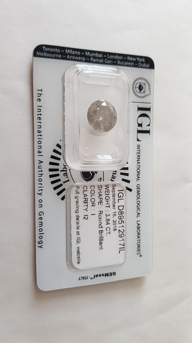 Diamante naturale deosebite. Lot diferite carate