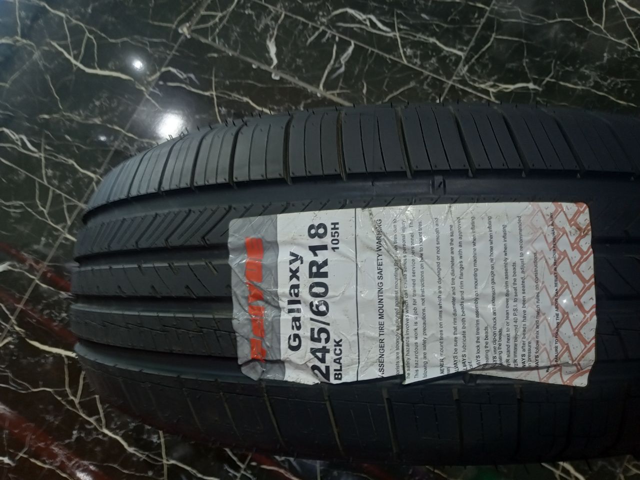 Kumho Tire Crugen HT51  CAPTIVA