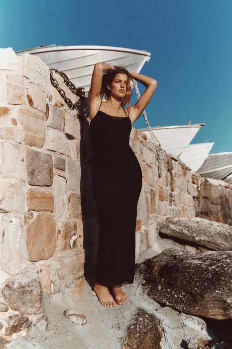 Нова рокля Zara – тюлена, с подплата, черна, размер L