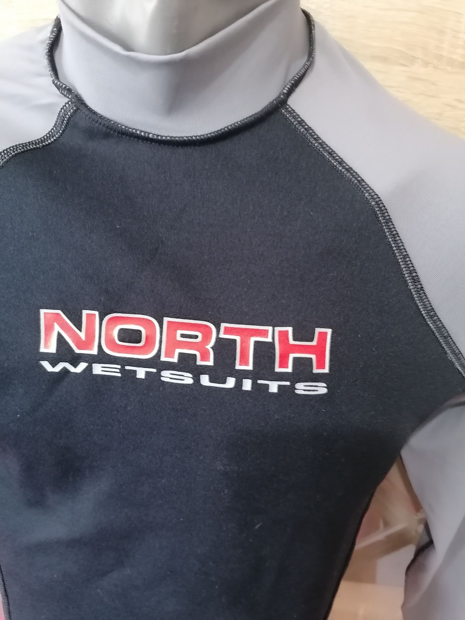 North rip curl не опренова блуза ликра кайт, уейк, сърф борд