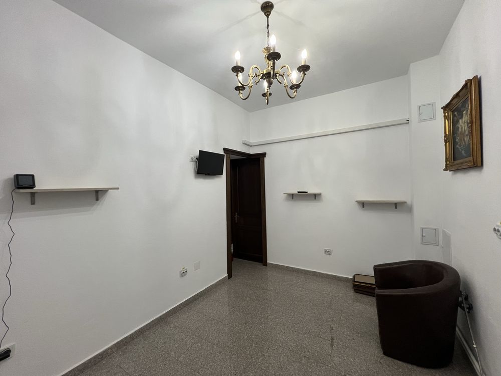 Spatii de inchiriat - salon de infrumusetare