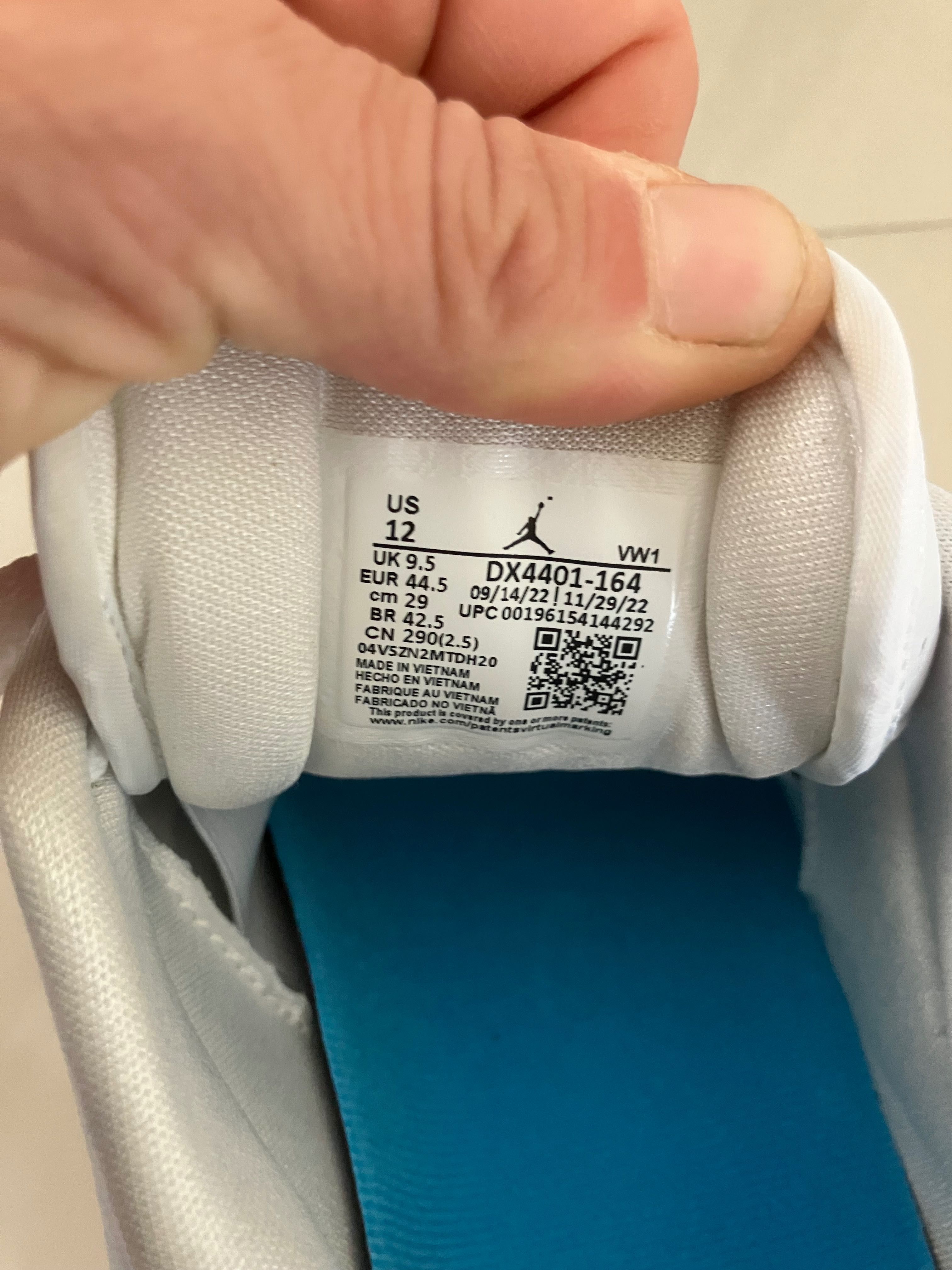 Оригинални  маратонки NIKE JORDAN