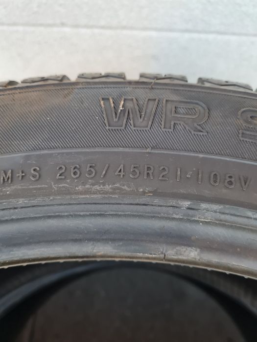 Нови зимни гуми 2 броя NOKIAN WR Suv4 265 45 R21