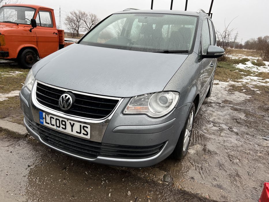 VW Touran 1,9TDI 105к.с 2009г На Части