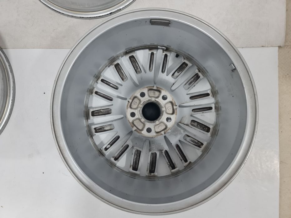 Jante originale 17 VW Tiguan Passat Golf Touran T Cross 7Jx17 ET43