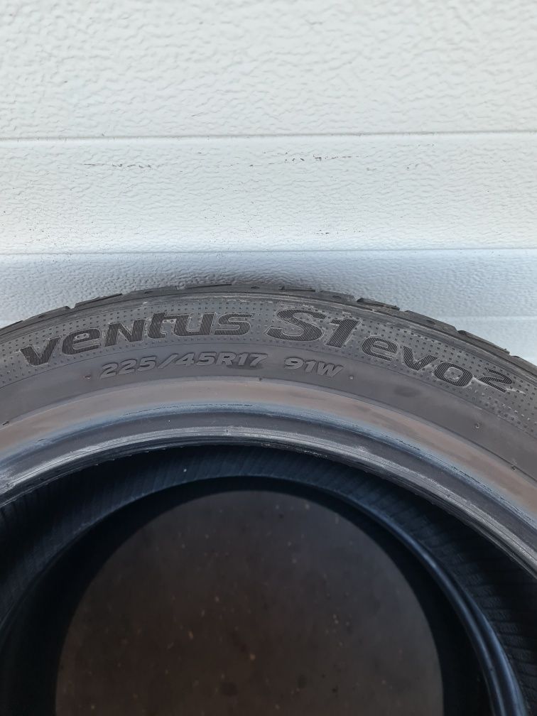 Летни гуми 2 броя HANKOOK Ventus S1 Evo2 225 45 R17 дот 2017
