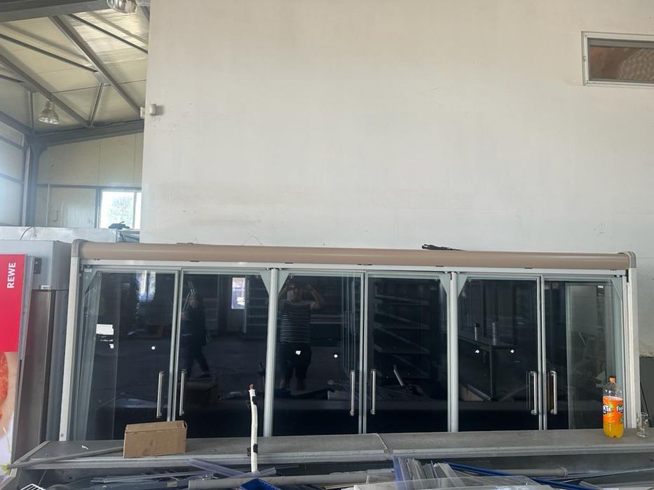 Vitrine verticale