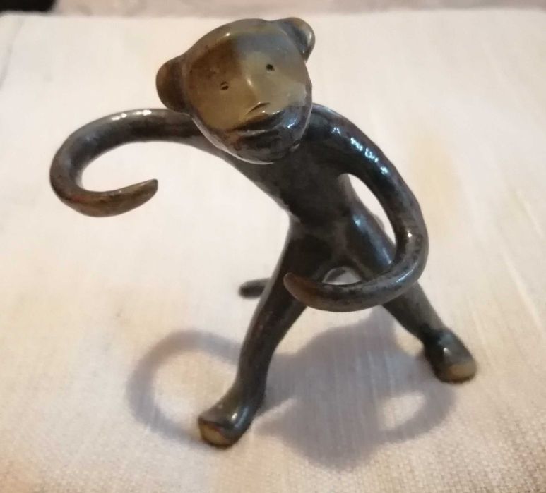 Хаванче, ваза, чайник, преспапие от месинг и бронз