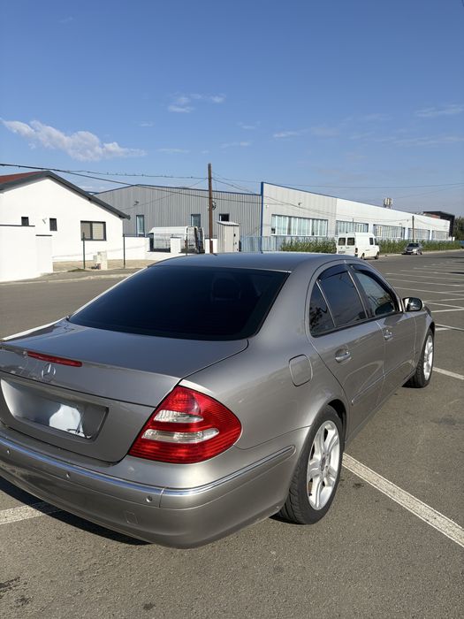 Mercedes E220 w211