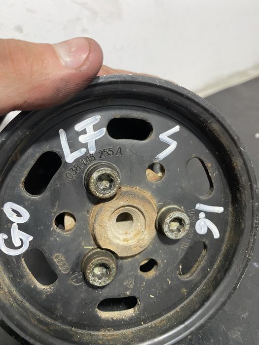 Pompa servo  servodirectie Vw golf 4 1.4 1.6 benzina polo skoda fabia