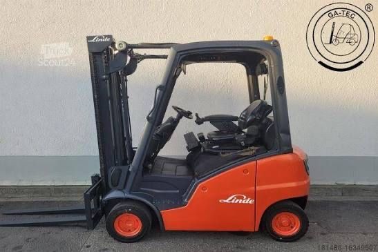 Vand / inchiriez stivuitoare 1,6t palna la 12 tone