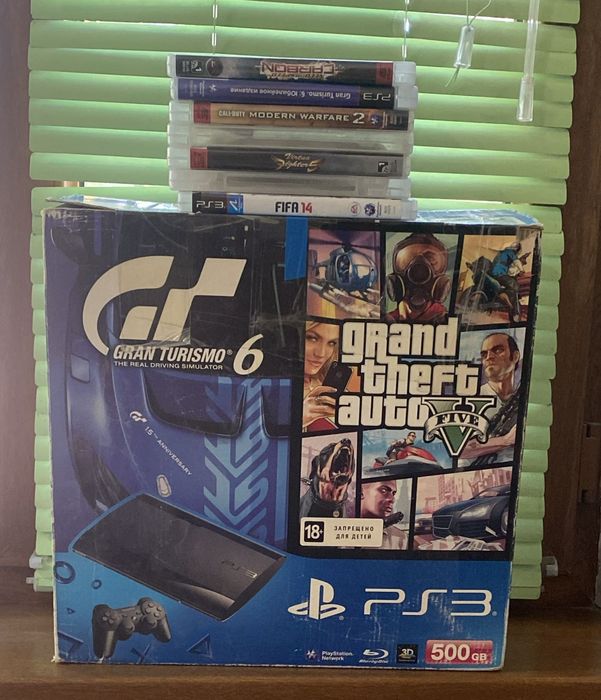 Игровой  PS 3 сатылады