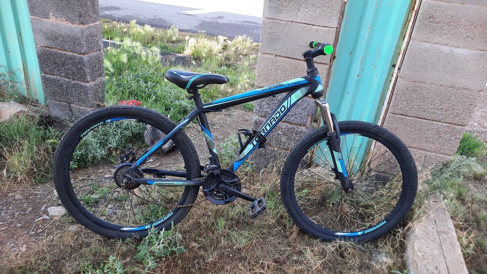 Горный велик tornado