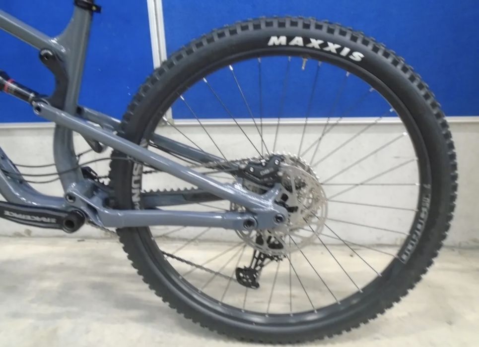 Bicicleta MTB Nukeproof Mega 290 L NOUA Canyon yeti focus merida scott