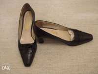 Pantofi de dama piele neagra, marimea 39, Guban