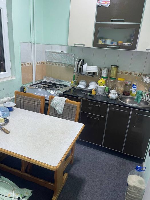 Yashnabod tumanida 2 xonali kvartira srochniy narxlada sotiladi