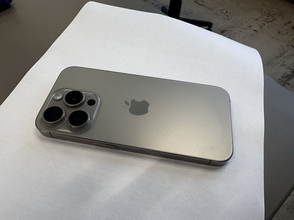 Iphone 15 pro 512GB + ПОДАРЪК iPad Pro 10.5 64 GB