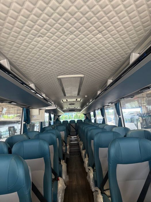 Туристический автобус Zhongtong Bus LCK6129H 2025