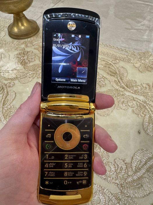 Новый Motorola V8 GSM 1Sim Регистрация отган Оригинал МОЩНЫЙ АППАРАТ