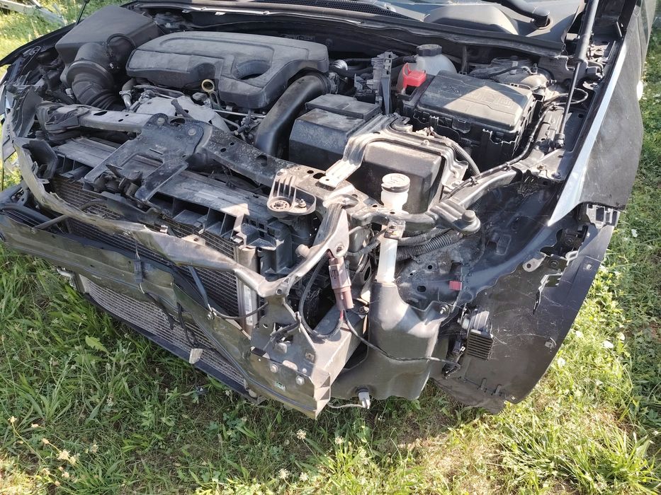 Dezmembrez Opel insigna b grand sport 2018