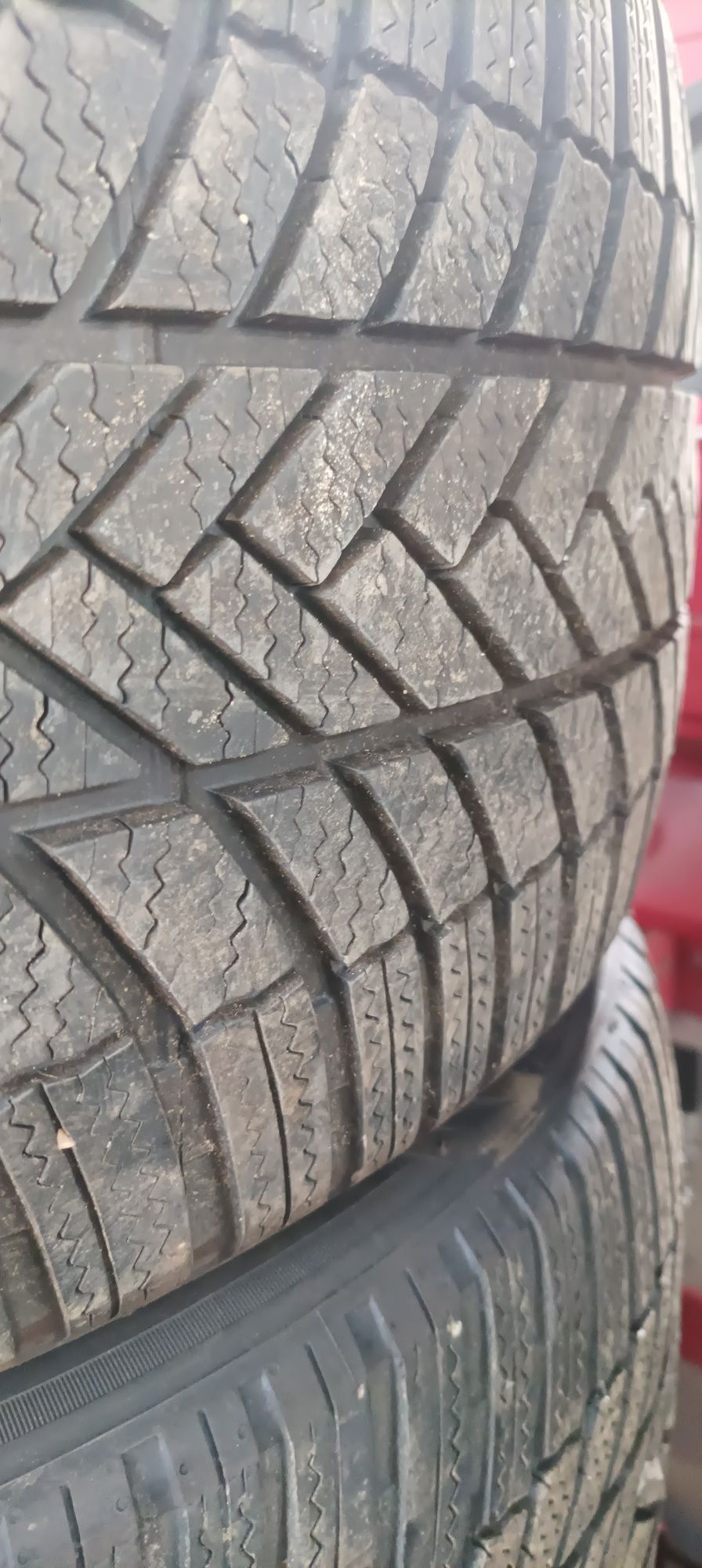 Зимни гуми Bridgestone Blizzaka LM005