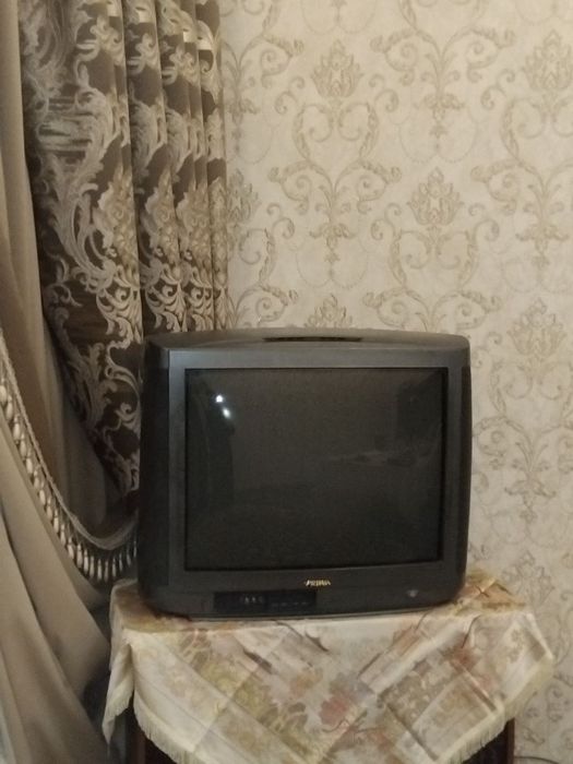 Телевизор Prima в хорошем состоянии + тюнер