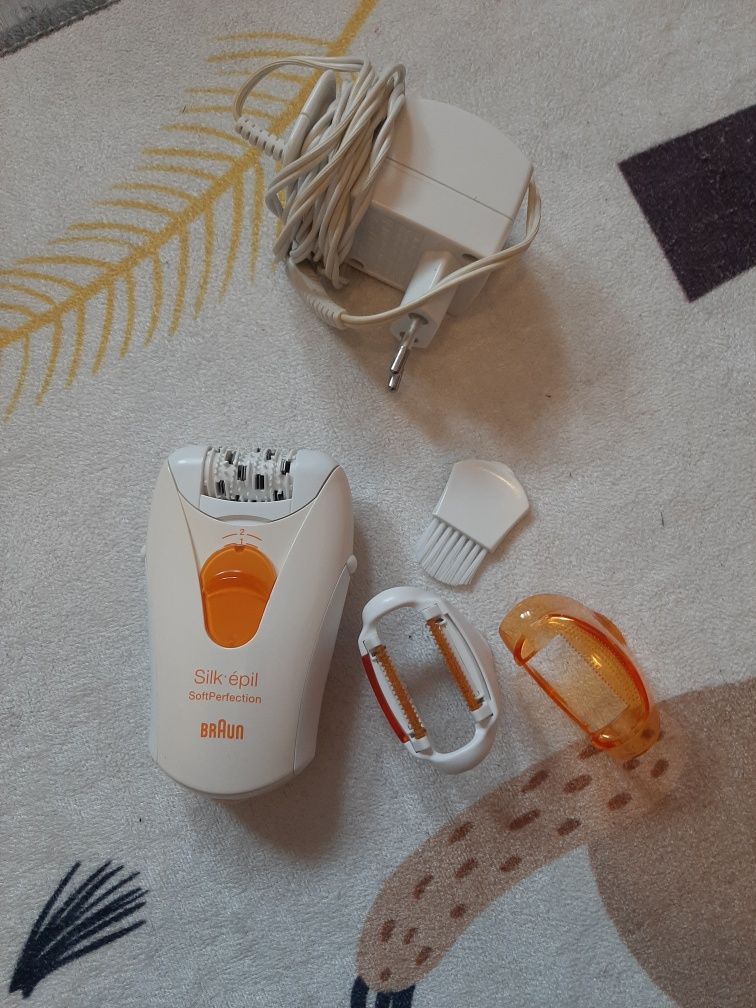 Epilator BRAUN cu accesorii