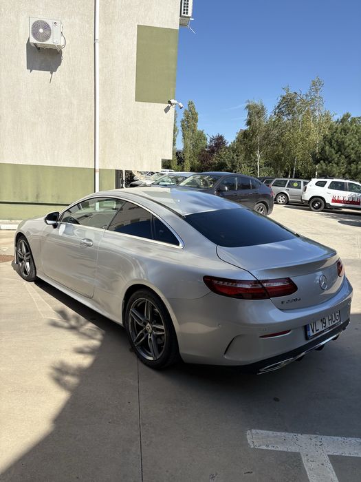 Mercedes-Benz E220d Coupé AMG Line
