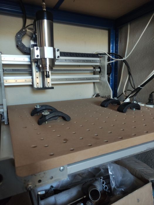 CNC рутер за 3D моделиране и рязане
