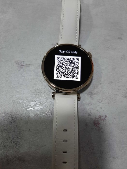 Смарт часовник HUAWEI WATCH GT 4 , 41 MM, НОВ