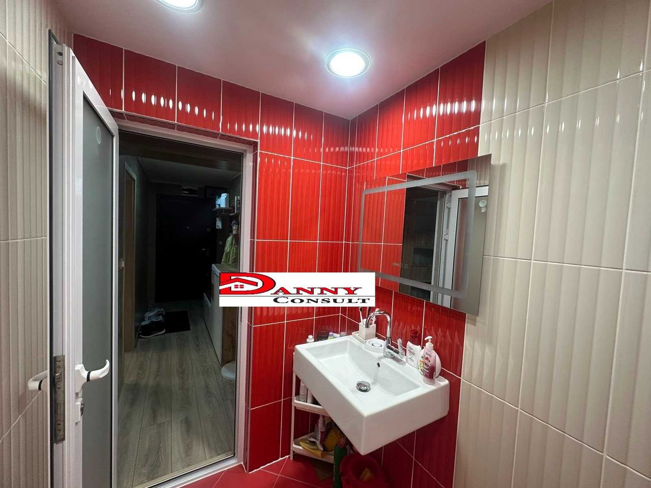 Продава се Тристаен апартамент в Велико Търново, Акация - 103 кв.м за 1797 €/кв.м - Снимка #15