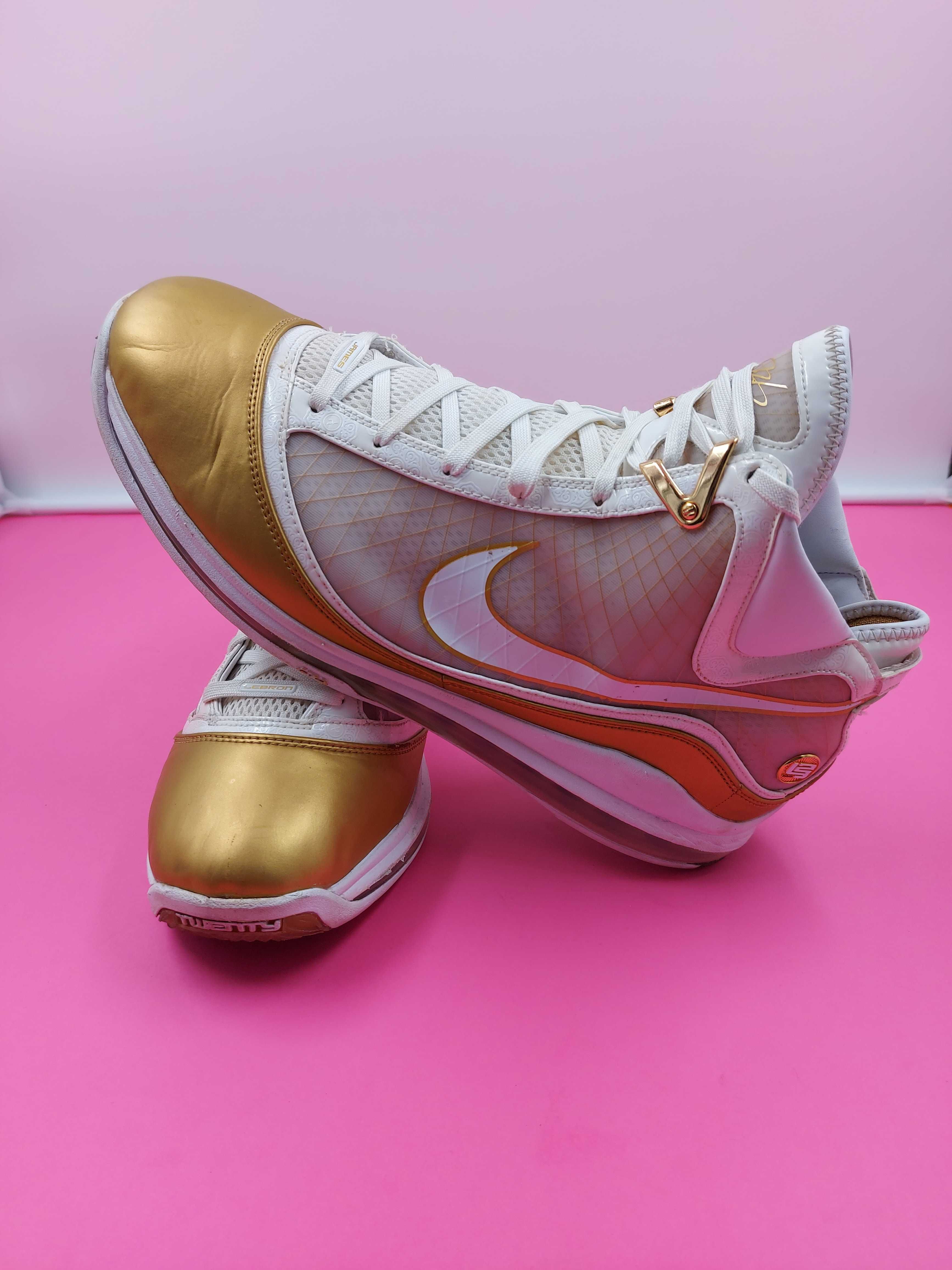 Nike Air Max Lebron 7 Retro QsChina Moon номер 49.5 Оригинални  кецове