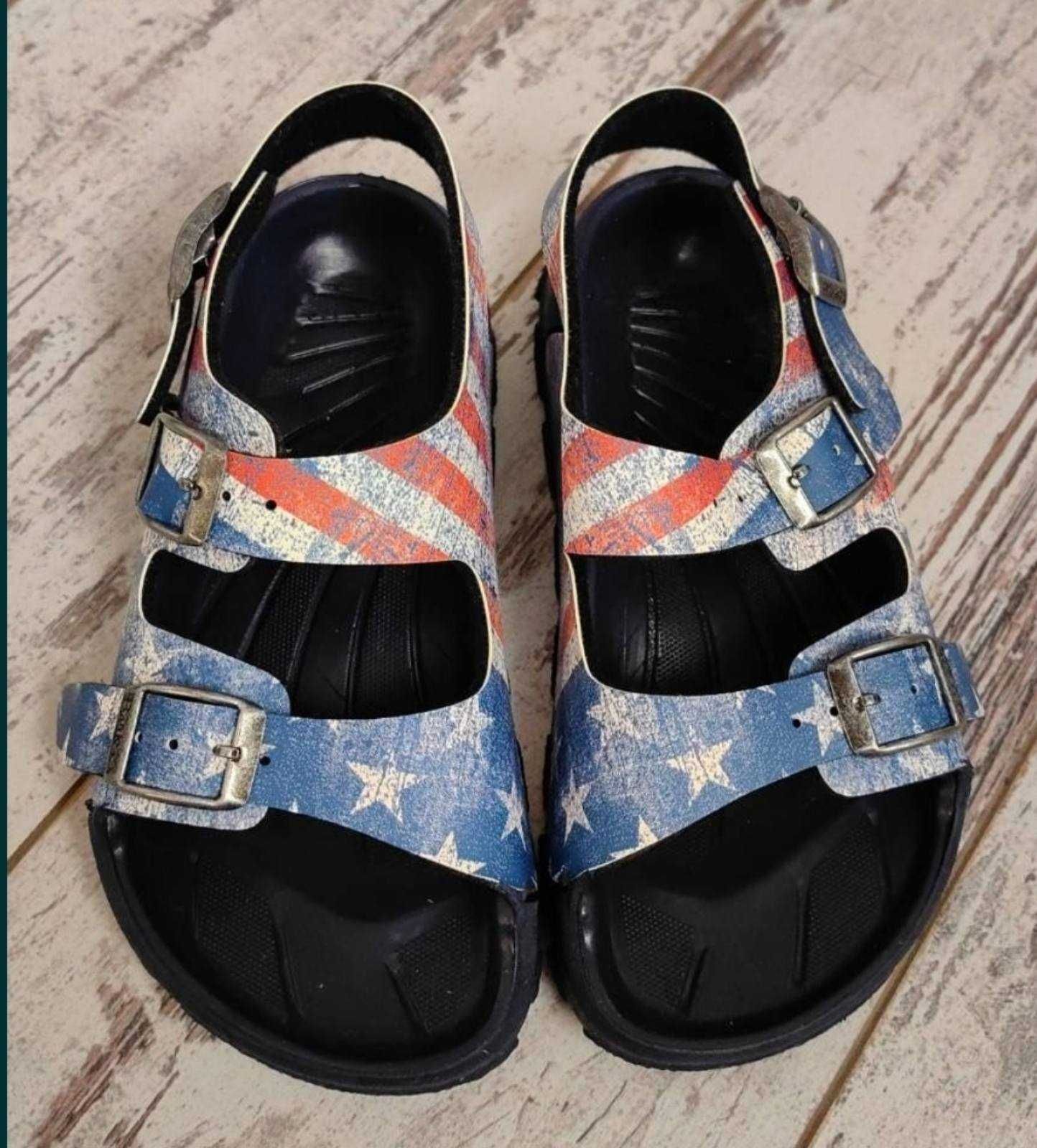 Birkenstock чисто нови сандали номер 29
