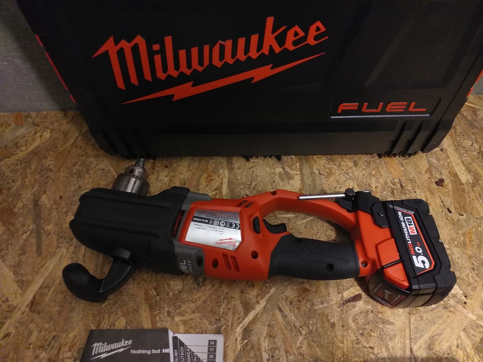 Milwaukee hilti autor