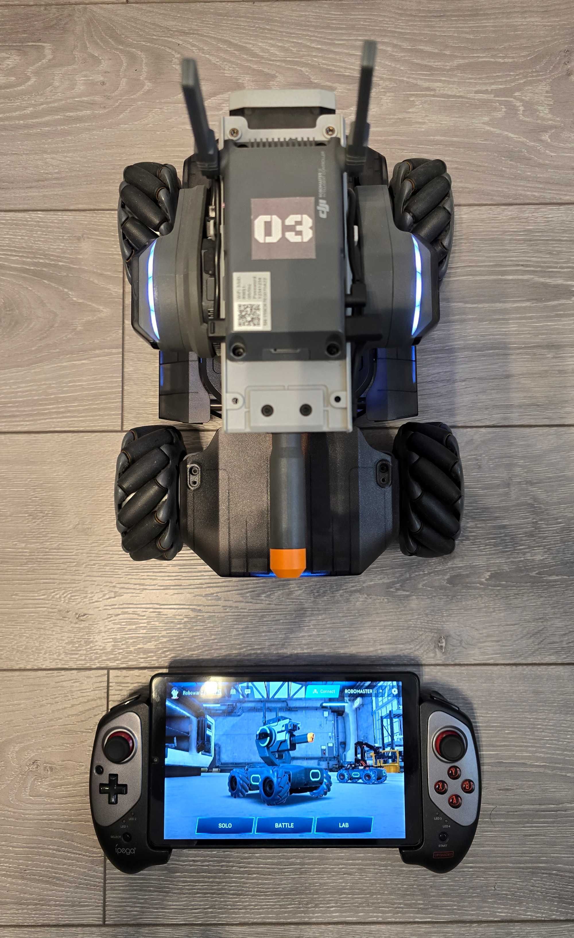 Set: 1 Robot DJI Robomaster S1 + Tableta Lenovo + Controller IPEGA