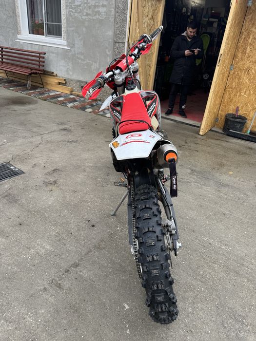 Motocicleta enduro gasgas ec300 inscris