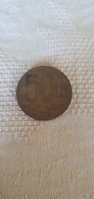 Vand 10 monede 50 lei  rare
Vand monedă 50 lei 1991 rară!